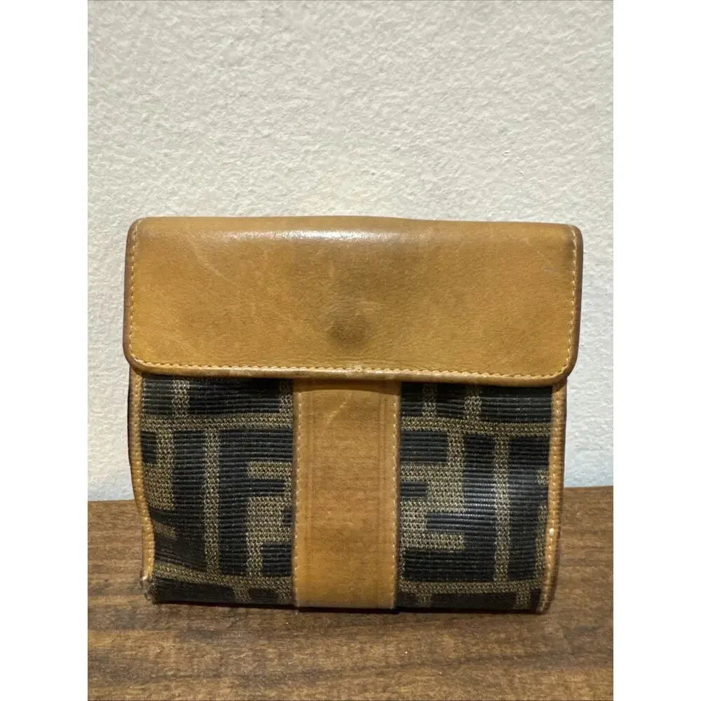 FENDI VINTAGE ZUCCA FF CANVAS LEATHER WALLET BIFOLD COIN CARD ITALY BROWN